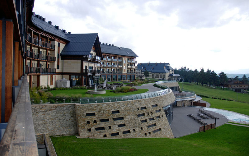 Hotel Arłamów Exterior foto
